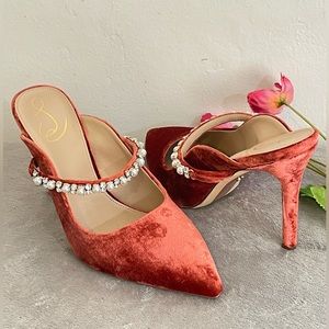Sam Edelman HYLAND Pointed Toe Mules Size: 9.5M